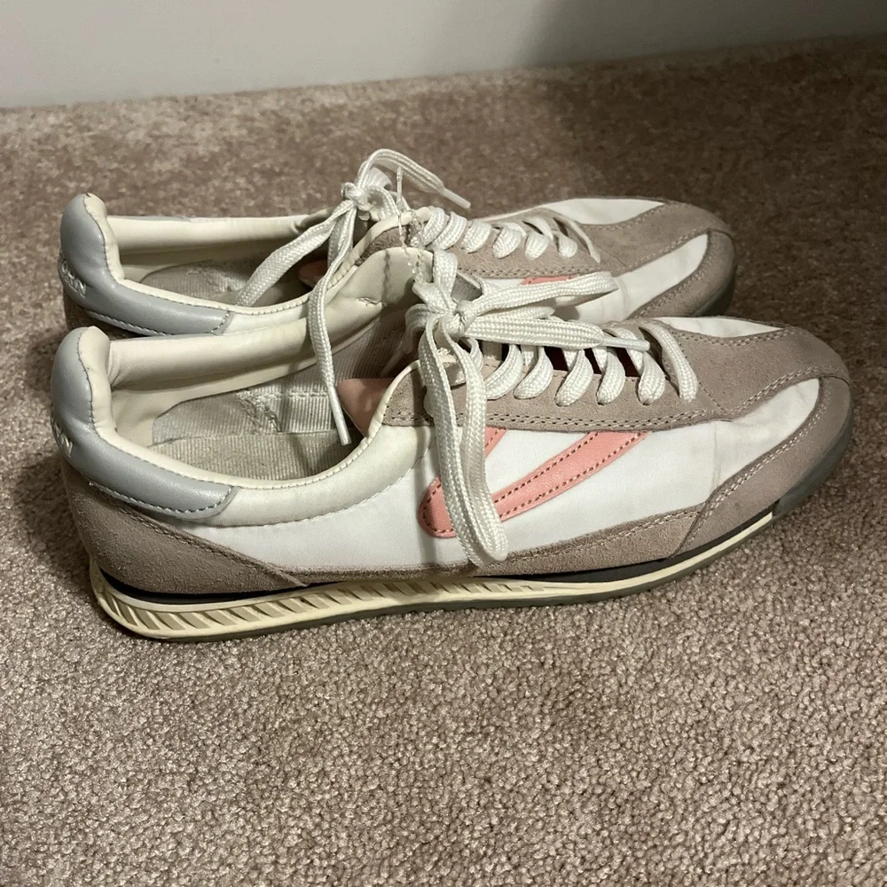 Tretorn Rawlings White and Pink Athletic Shoes